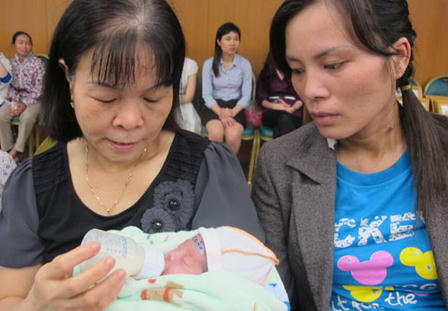 Mẹ con sản phụ nhiễm A(H1N1) thoát chết nhờ công nghệ mới